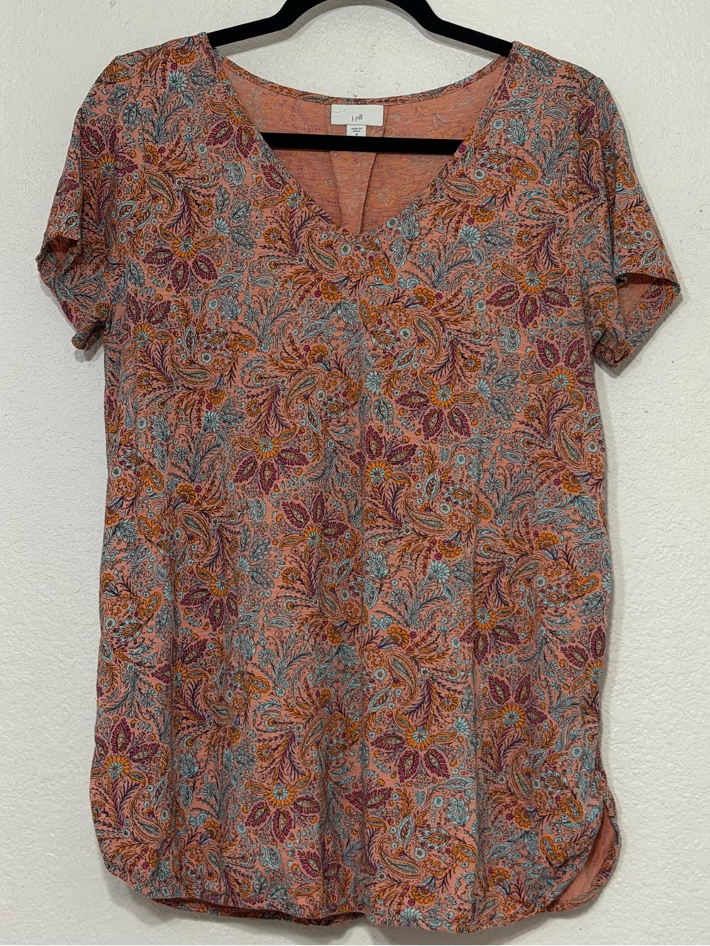 J. Jill Coral Paisley V-Neck Short Sleeve Tee